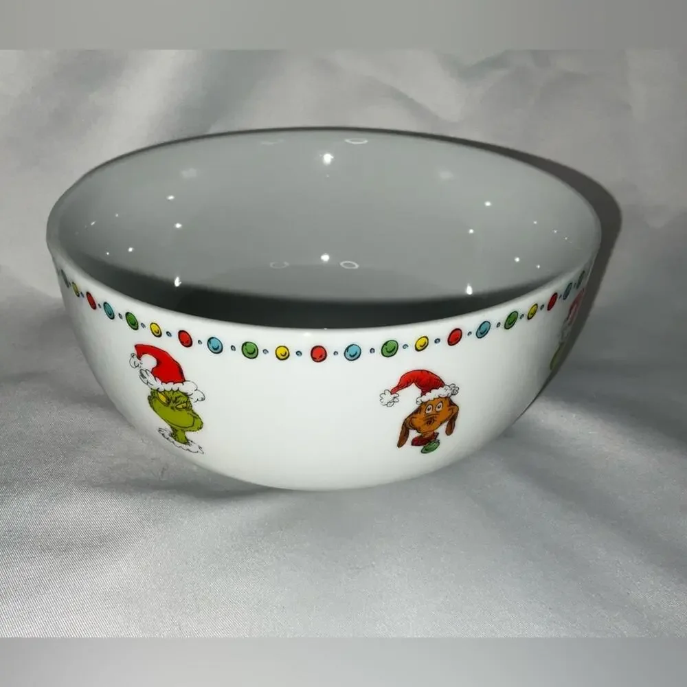 NEW ZRIKE DR SEUSS GRINCH WHO STOLE CHRISTMAS MAX WHITE CEREAL BOWL